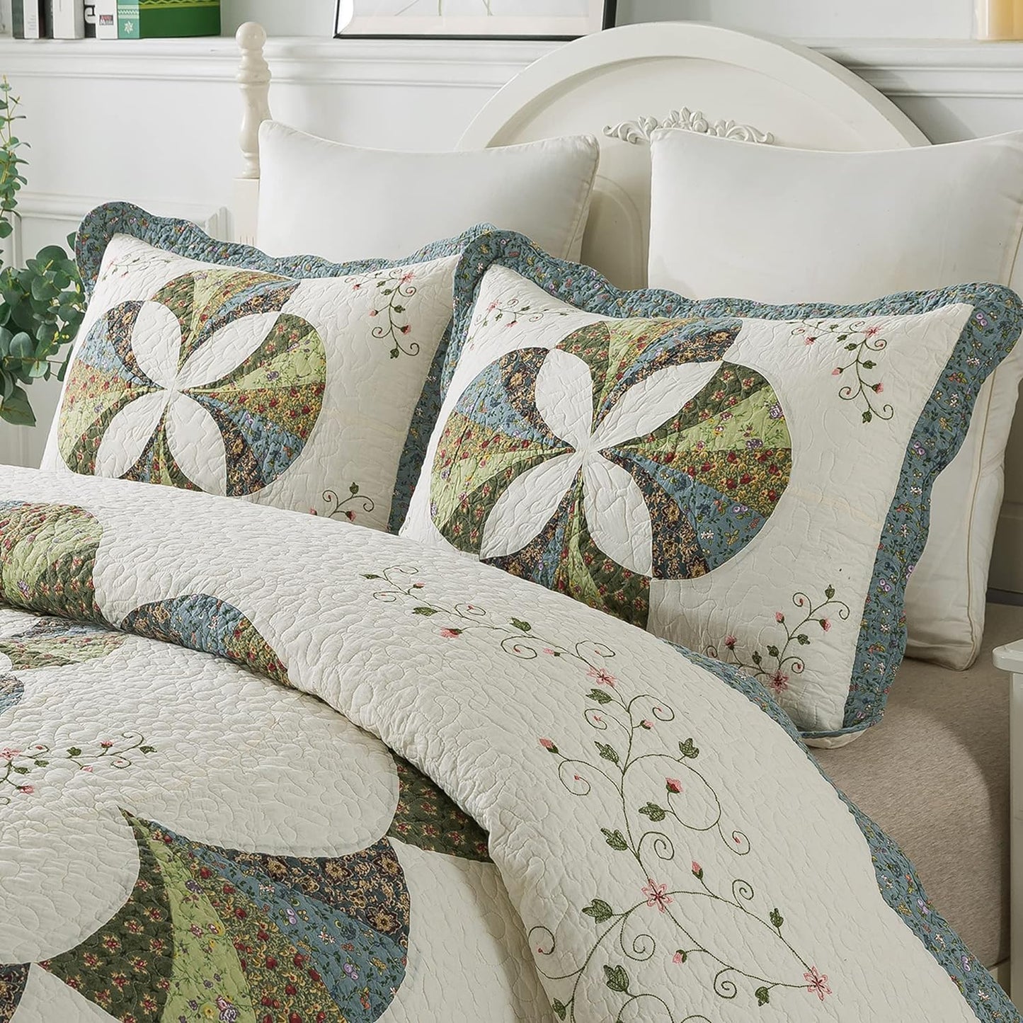 KASENTEX 100% Cotton Sham Ultra Soft with Decorative Floral Print Patchwork Design, Two Standard Shams 20x26, Ivory & Brown