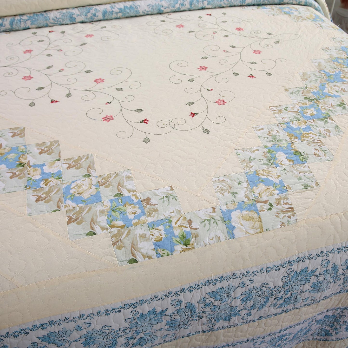 Kasentex 100% Cotton Summer Star Design Embroidered Patchwork Bedspread, Multi Blue