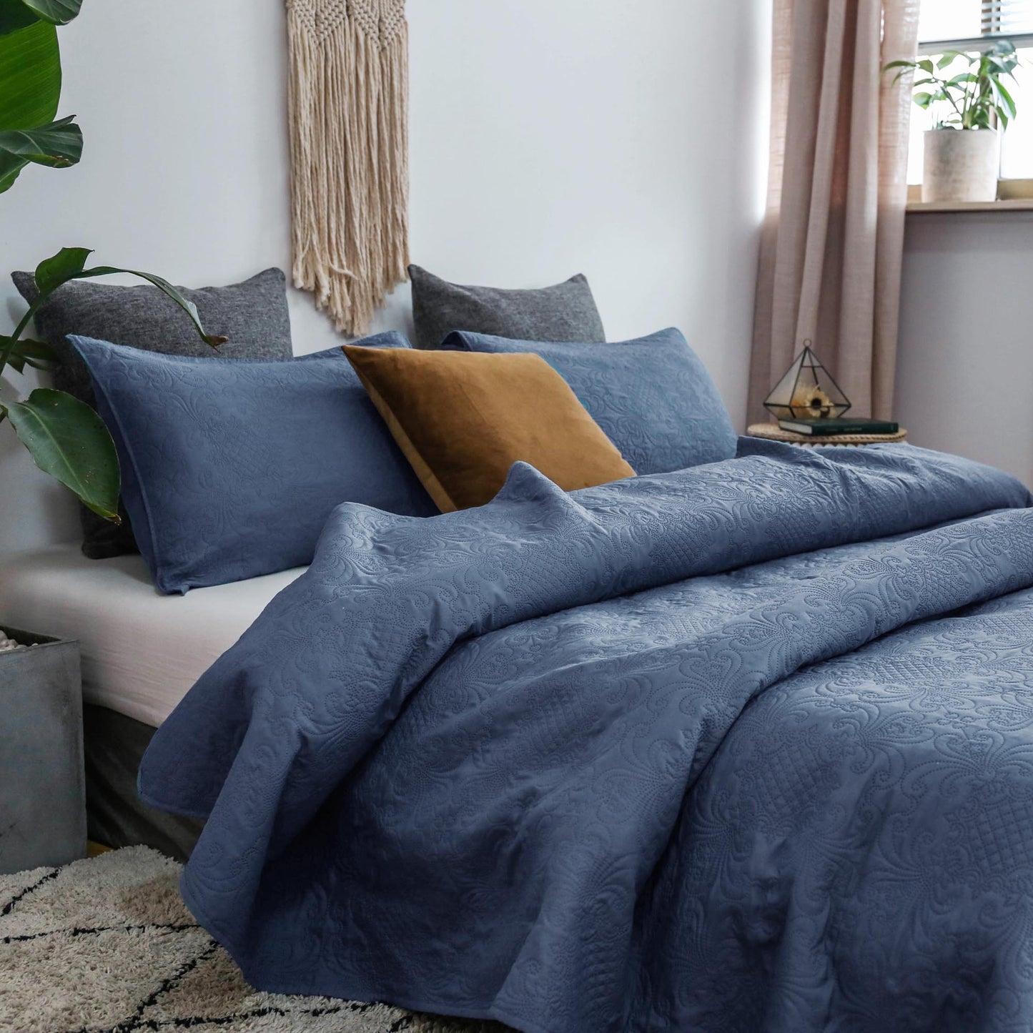 Kasentex Ultra Soft Floral Coverlet Quilt Bedding Set