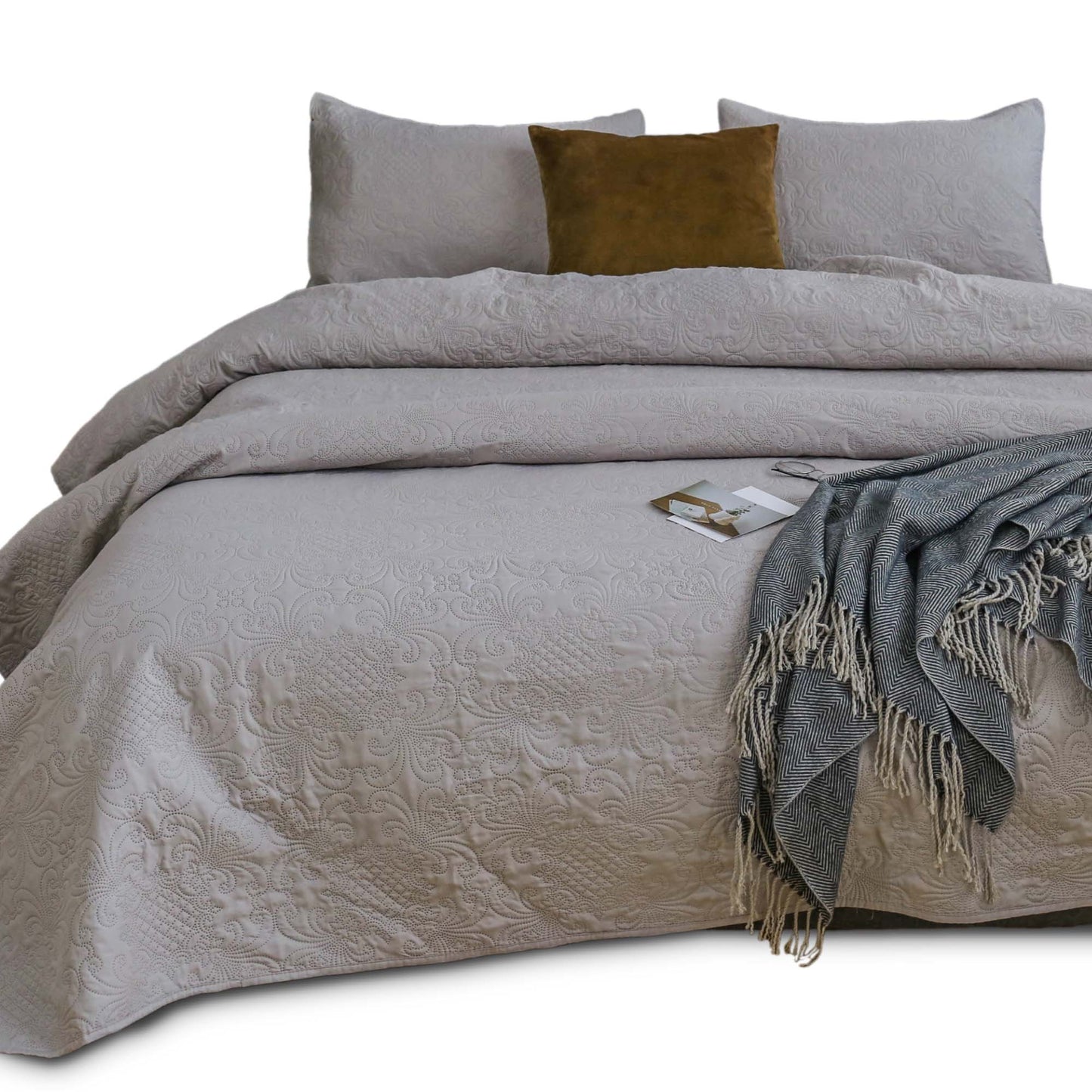 Kasentex Ultra Soft Floral Coverlet Quilt Bedding Set
