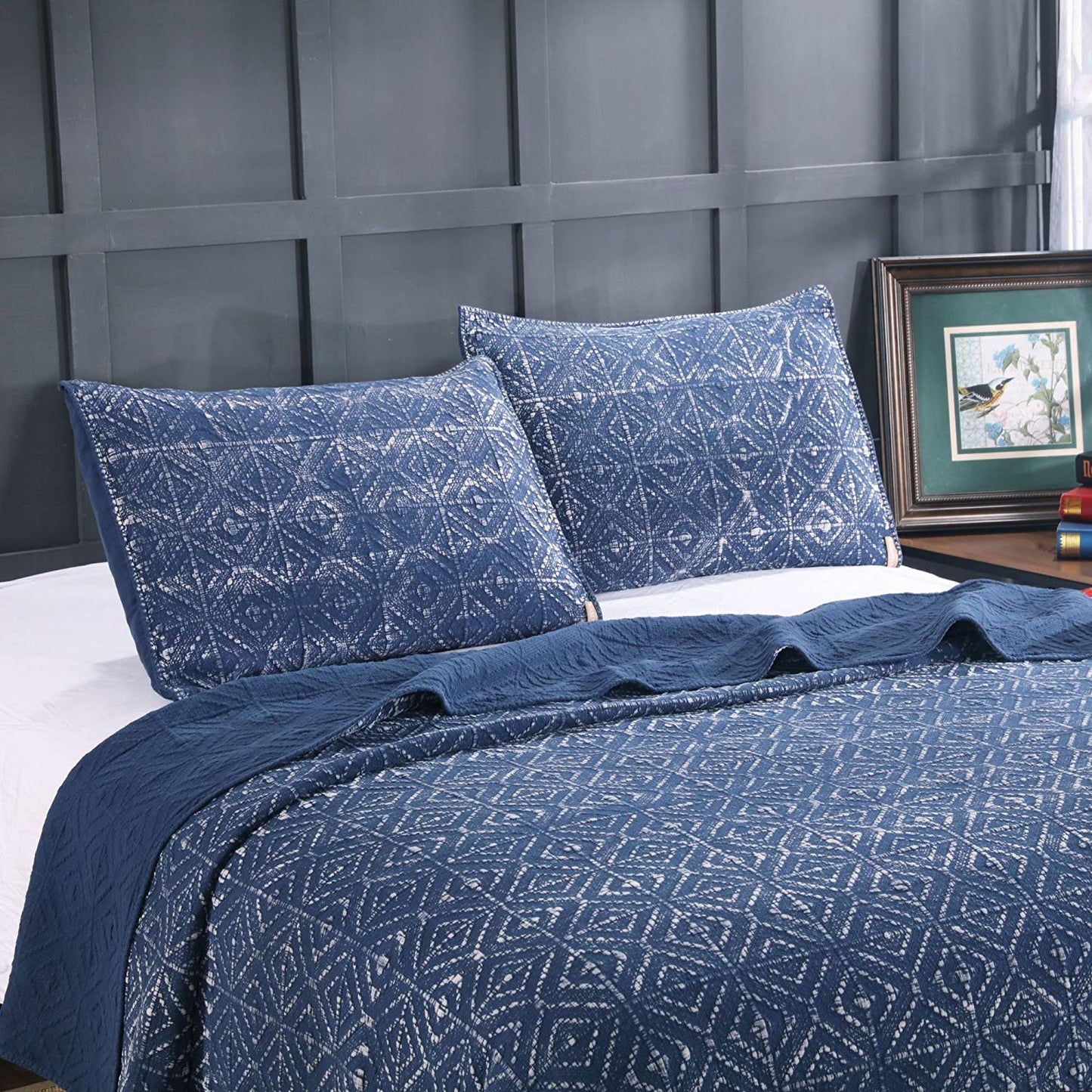 Kasentex Cozy Stonewashed Quilt Set, Navy Blue and White