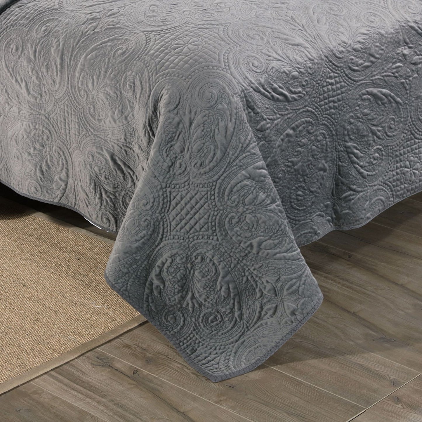 Kasentex Stonewashed Embroidered Floral Design Quilt Set with Pillow Shams, Grey or Blue