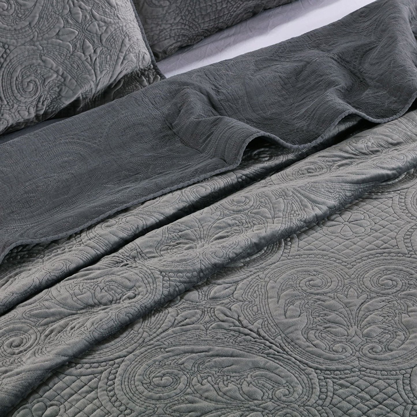 Kasentex Stonewashed Embroidered Floral Design Quilt Set with Pillow Shams, Grey or Blue