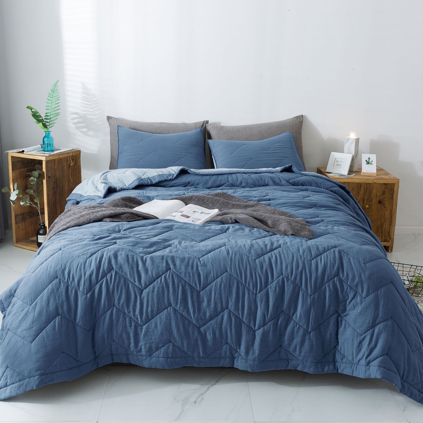 Kasentex All Season Ultra Soft Chevron Pattern Quilt Set, Blue or Grey, Room Decor, Graduation Gifts