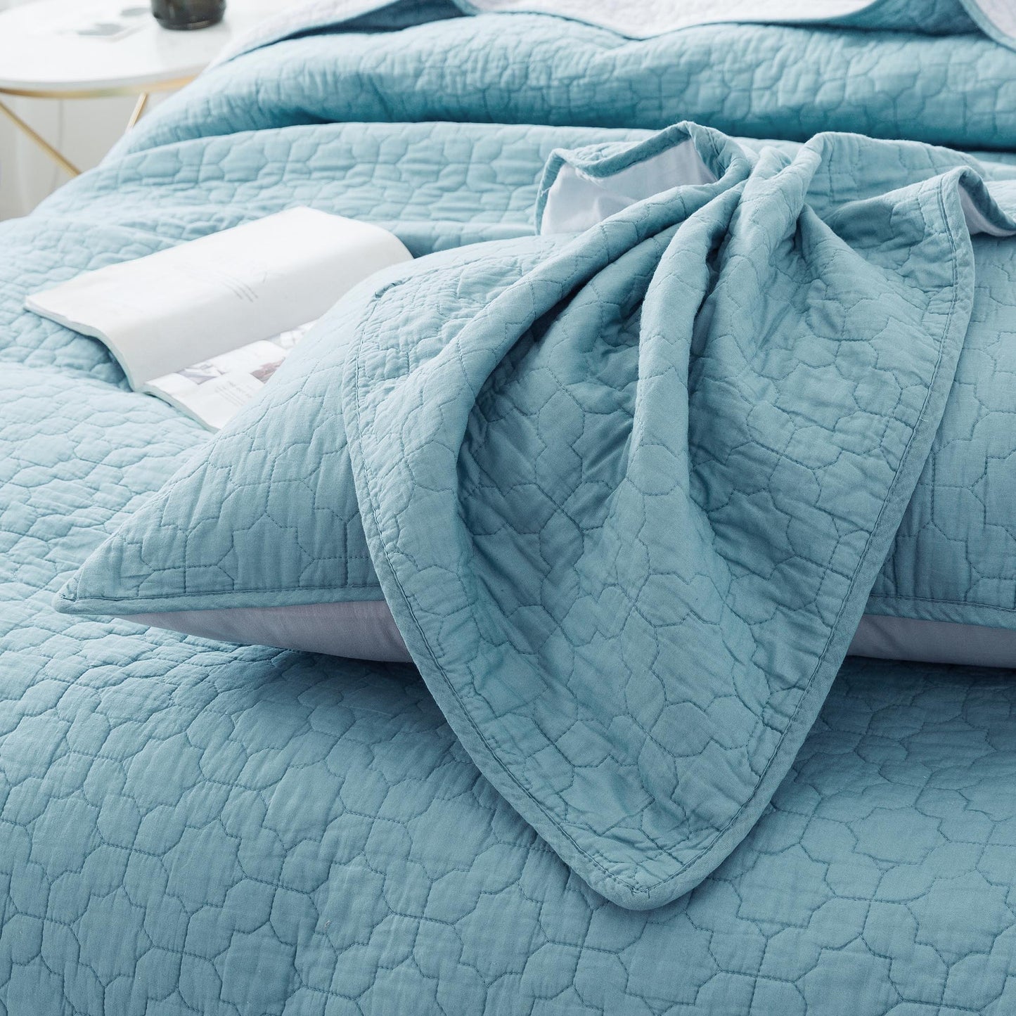 Kasentex Ultra Soft Coastal Design Bedspread Set, Green or Yellow