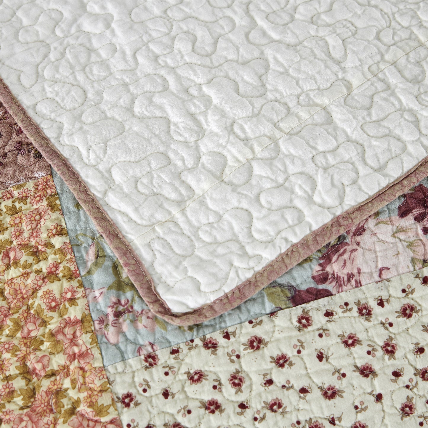Kasentex Ultra Soft Floral Cotton Quilt with Decorative Patchwork, Boho Multicolor, Twin, Queen, King, Room Decor, Graduation Gifts