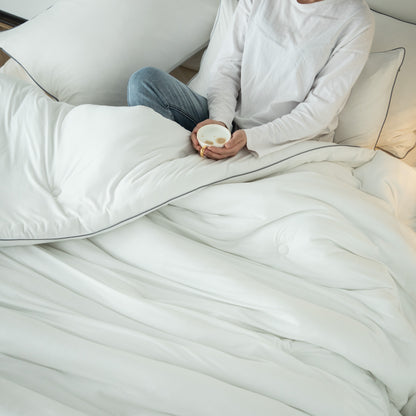 Kasentex Spring All Season Super Soft and Fluffy Jersey Knit Ultra Soft Comforter Set, White
