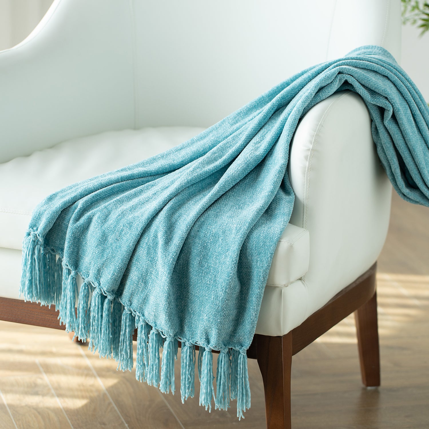 Kasentex Ultra Soft Lightweight Decorative Throw Blanket with Tassel,