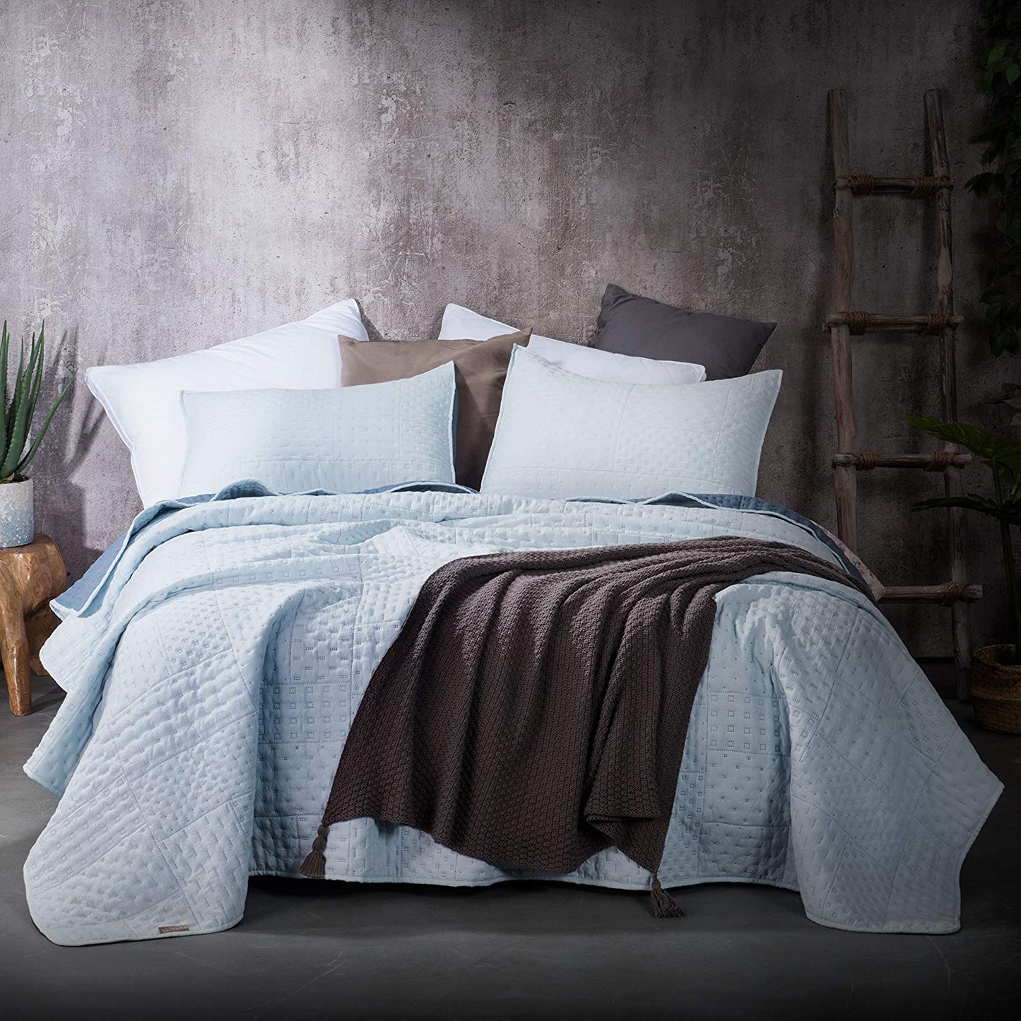 Contemporary Coverlet Set with Detailed Stitching