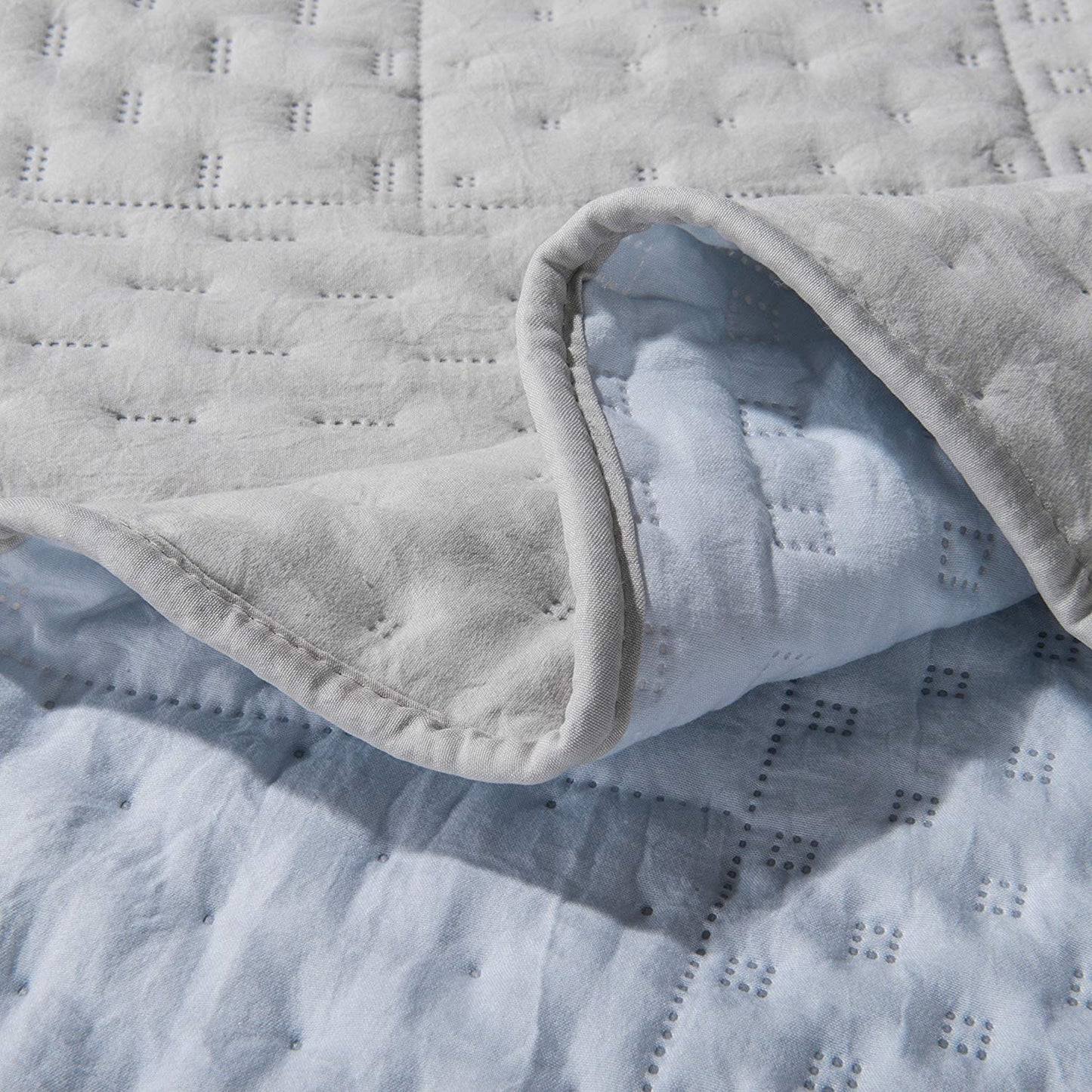 Contemporary Coverlet Set with Detailed Stitching