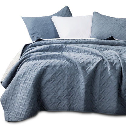 Kasentex Ultra Soft 2-Tone Reversible Quilt Bedding Set, Green or Pink or Blue, Room Decor, Graduation Gifts