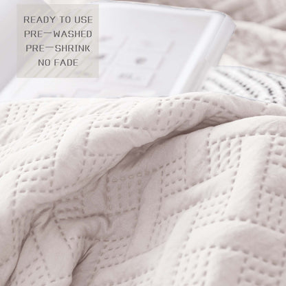 Kasentex Ultra Soft 2-Tone Reversible Quilt Bedding Set, Green or Pink or Blue, Room Decor, Graduation Gifts