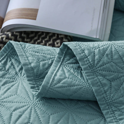 Kasentex Ultra Soft Star Contemporary Design Bedding Coverlet Set, Room Decor, Graduation Gifts