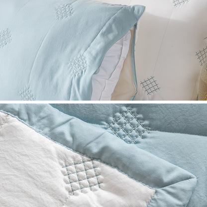 Kasentex Ultra Soft Lightweight All Season Quilt Bedspread Set, Room Decor, Graduation Gifts