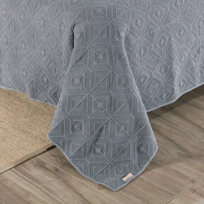 Kasentex Cozy Stonewashed Quilt Set, Navy Blue and White
