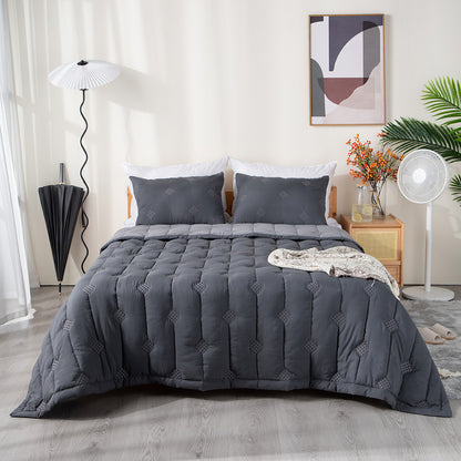 Kasentex Ultra Soft Lightweight All Season Quilt Bedspread Set, Room Decor, Graduation Gifts