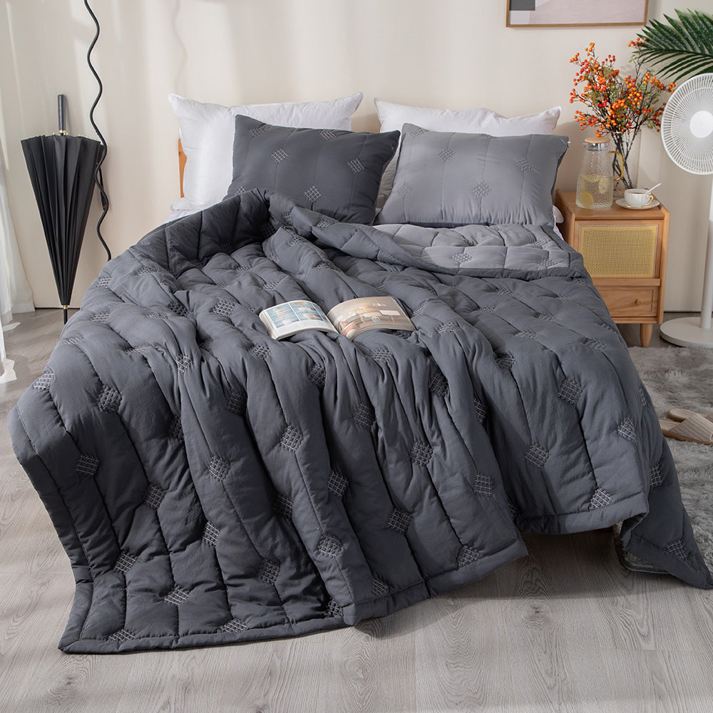 KASENTEX Light Weight All Season Quilt Set(Includes Quilt and Pillow Sham) - Soft Machine Washable Bedspread Bedding