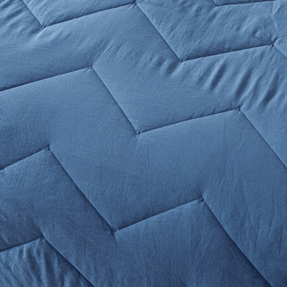 Kasentex All Season Ultra Soft Chevron Pattern Quilt Set, Blue or Grey, Room Decor, Graduation Gifts