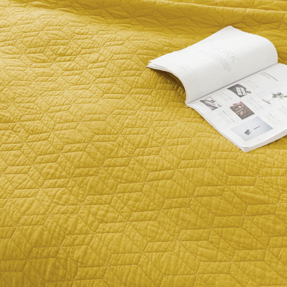 Kasentex Spring Bedspread Quilt Set, All Season Ultra Soft Coastal Design, Yellow, Room Decor, Graduation Gifts