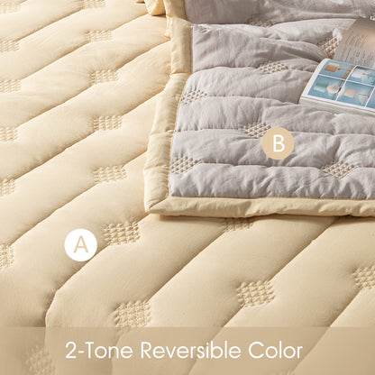 Kasentex Ultra Soft Lightweight All Season Quilt Bedspread Set, Room Decor, Graduation Gifts